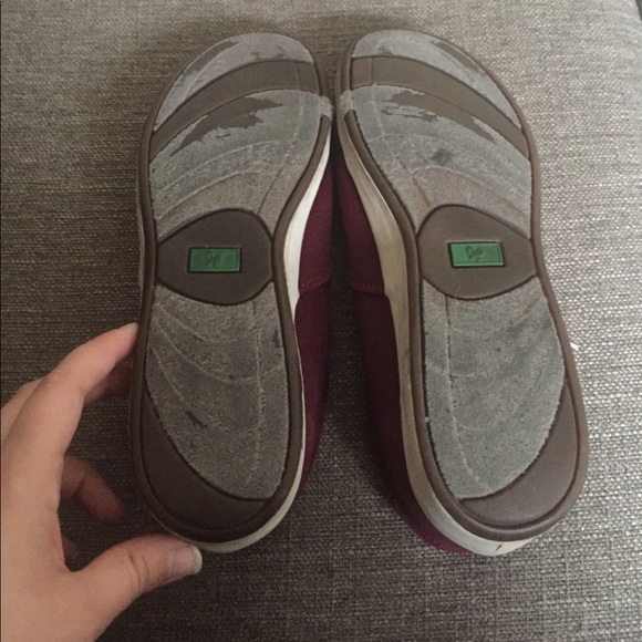 Grasshoppers Burgundy tennis shoe sneakers - Picture 7 of 7